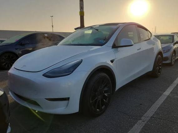 TESLA MODEL Y 2022 7SAYGDEE9NF365573 image